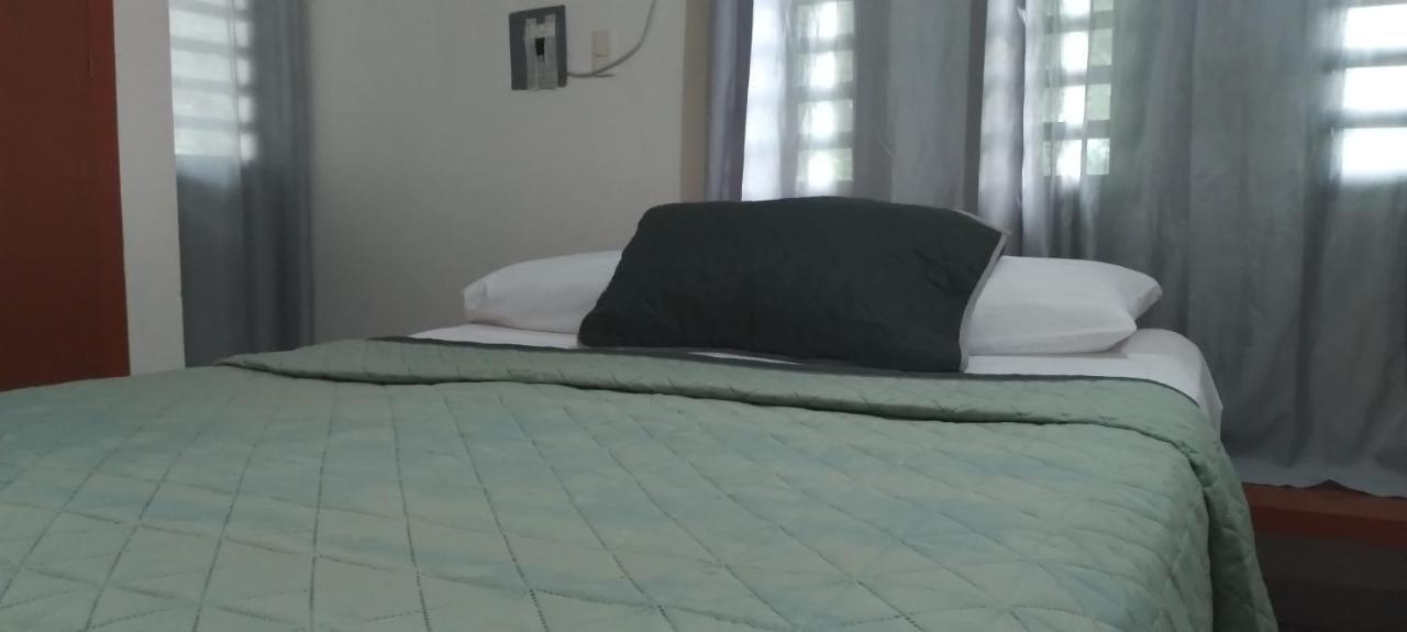 Departamentos De La Reina Roja Apartment ปาเลงเก ภายนอก รูปภาพ